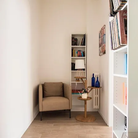 Delightful 1 Bedroom Near Naviglio * Milan