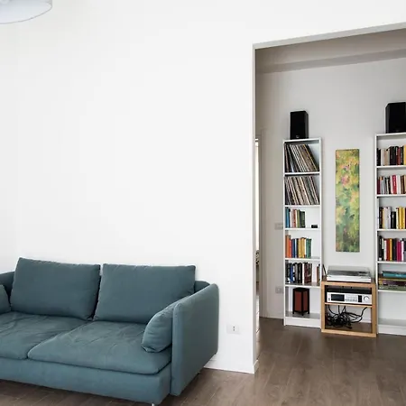 Delightful 1 Bedroom Near Naviglio Apartment Milan
