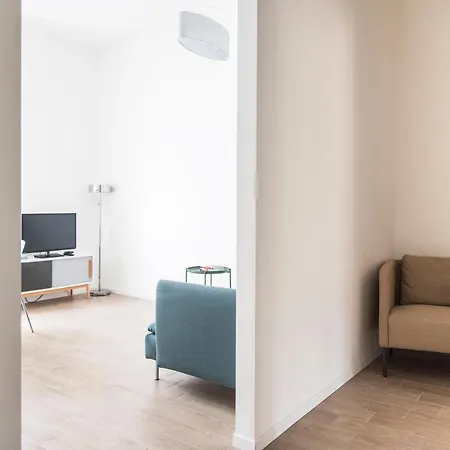 Delightful 1 Bedroom Near Naviglio Apartment *